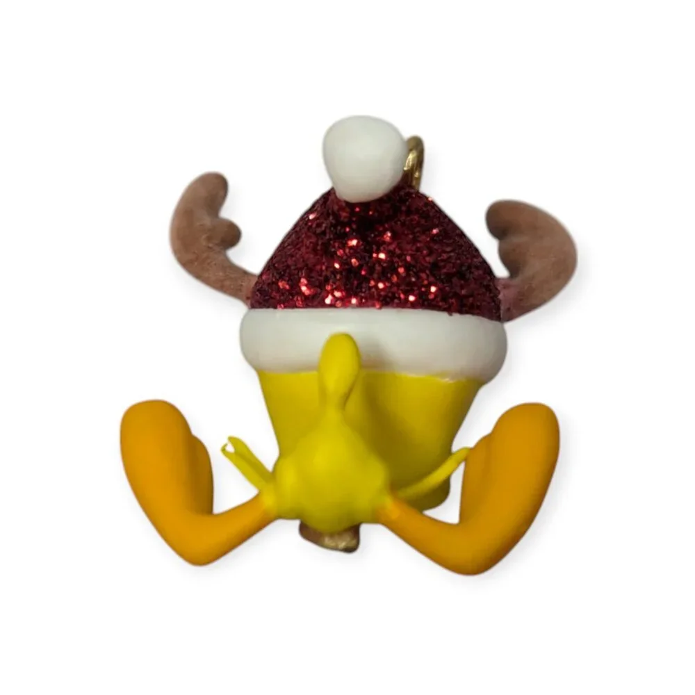 Hallmark Keepsake Mini Ornament Santa's Wittle Helper Tweety Bird Looney Tunes
